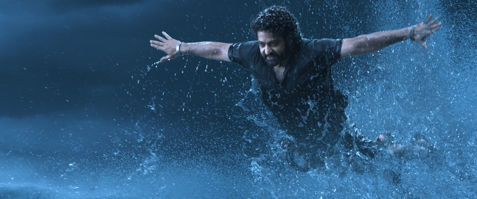 デーヴァラ 13枚目の写真・画像