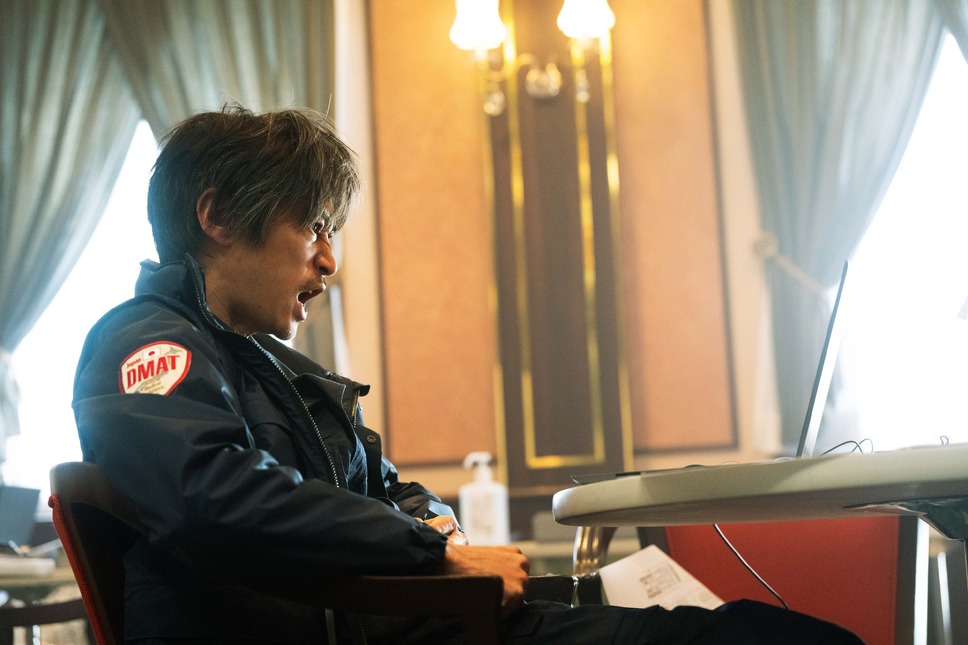 フロントライン 26枚目の写真・画像