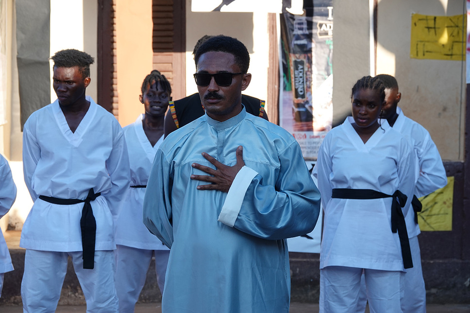 アフリカン・カンフー・ナチス２　逆襲のロボトラー 6枚目の写真・画像