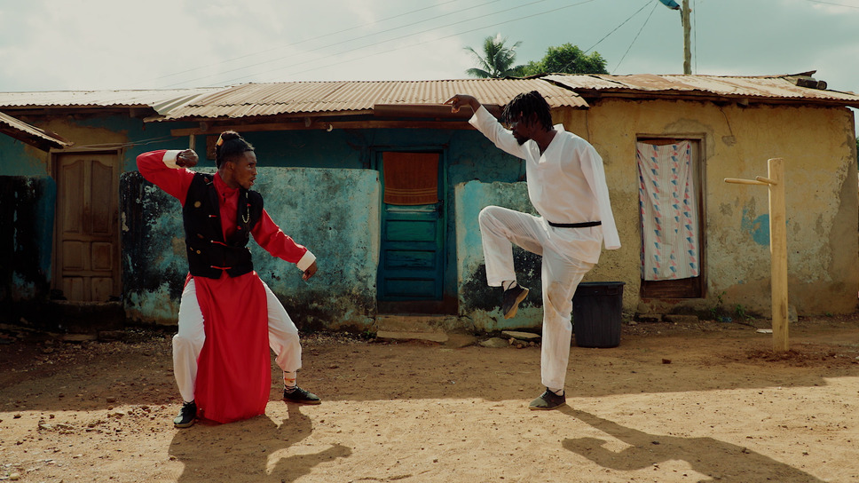 アフリカン・カンフー・ナチス２　逆襲のロボトラー 9枚目の写真・画像