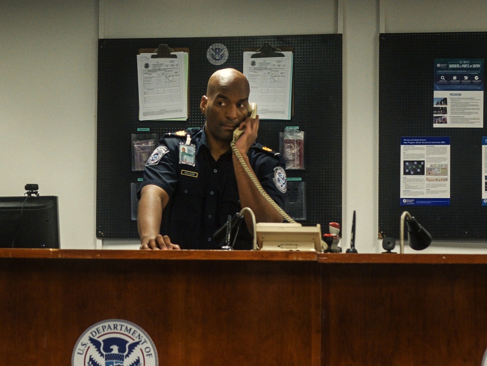 入国審査 6枚目の写真・画像