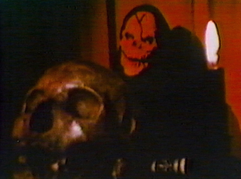 サタンがおまえを待っている 6枚目の写真・画像