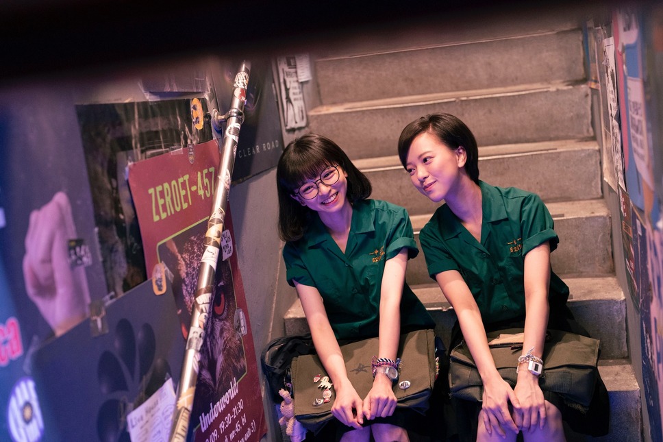 ひとつの机、ふたつの制服 16枚目の写真・画像