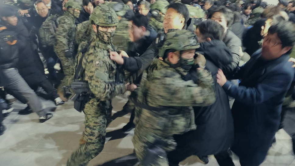 非常戒厳前夜 11枚目の写真・画像