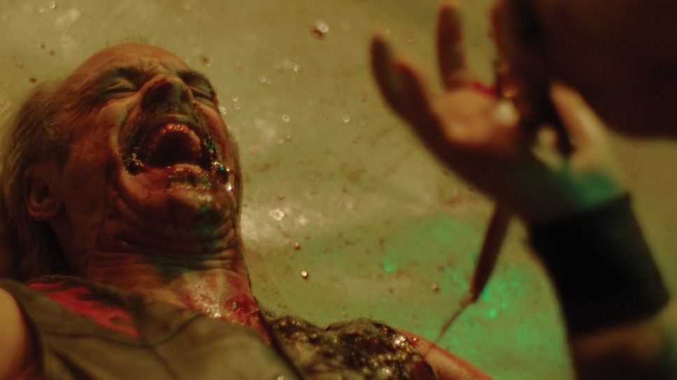 ダーク・マッチ 8枚目の写真・画像