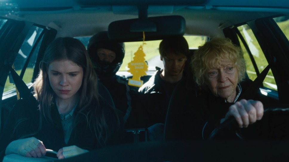 世界一不運なお針子の人生最悪な1日 11枚目の写真・画像