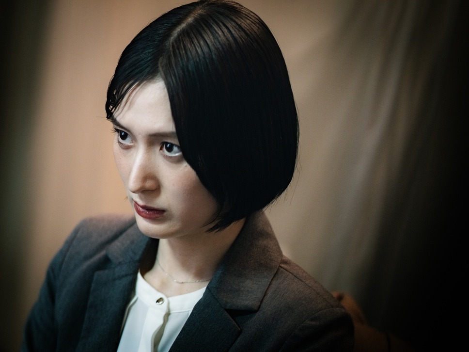 インコンプリート・チェアーズ 3枚目の写真・画像