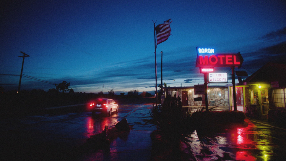 バーナード・チェックイン 2枚目の写真・画像