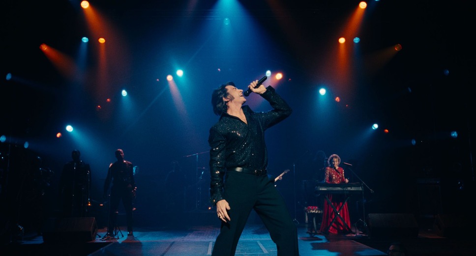 ソング・サング・ブルー 5枚目の写真・画像