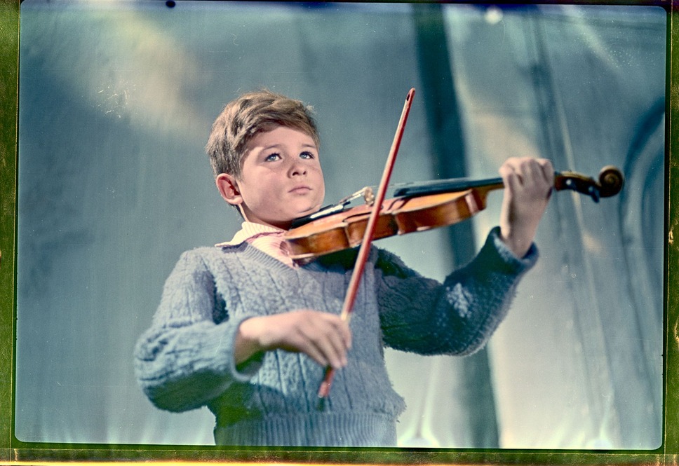 『ローラー と バイオリン 』