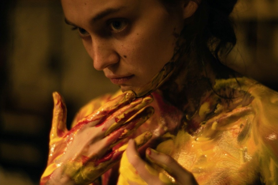 OXANA／裸の革命家・オクサナ 10枚目の写真・画像