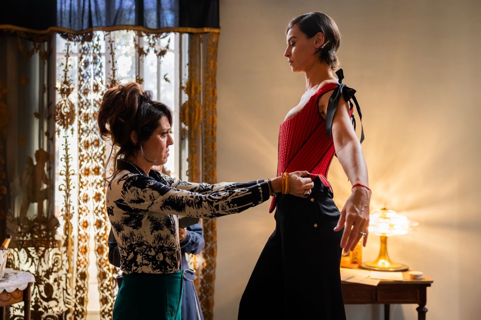 ダイヤモンド 私たちの衣装工房 8枚目の写真・画像