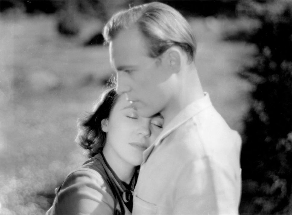 『夏の夜の人々』© Kuvi.jpg