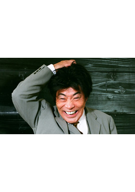 石内尋常高等小学校　花は散れども