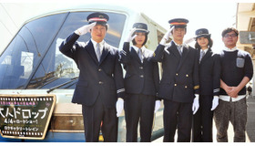 左から、前野朋哉＆橋本愛＆池松壮亮＆小林涼子＆飯塚健（監督）／『大人ドロップ』伊豆凱旋イベント