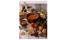 「豊かな食事」を提案するスープ専門店「Soup Stock Tokyo（スープストックトーキョー）」では、4月7日（月）より、 ”イタリアシリーズ”全8種を提供開始する新企画がスタートする。