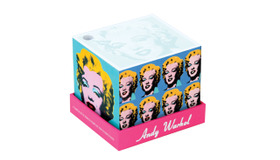 ウォーホール：マリリン メモブロック 2,052円（税込）20世紀を代表するアメリカンＰＯＰアートの巨匠、アンディ・ウォーホール。マリリン・モンローが描かれたメモブロック。