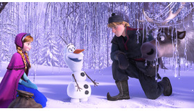 左から、アナ＆オラフ＆クリストフ＆スヴェン／『アナと雪の女王』-(C) 2014 Disney. All Rights Reserved.