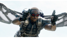 アンソニー・マッキー＆（ファルコン役）／『キャプテン・アメリカ／ウィンター・ソルジャー』-(C) 2014 Marvel. All Rights Reserved.