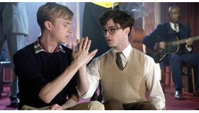 ダニエル・ラドクリフ＆デイン・デハーン／『キル・ユア・ダーリン』（C）2013 KYD FILM LLC ALL RIGHTS RESERVED