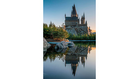 「ハリー・ポッター」の世界を忠実に再現した「The Wizarding World of Harry Potter（ウィザーディング・ワールド・オブ・ハリー・ポッター）」 in USJ／HARRY POTTER, characters, names and related indicia are trademarks of and (C) Warner Bros. Entertainment Inc. Harry Potter Publishing Rights (C) JKR.(s14)