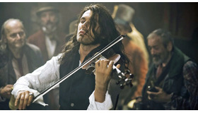 『パガニーニ 愛と狂気のヴァイオリニスト』 -(C) 2013 Summerstorm Entertainment / Dor Film / Construction Film / Bayerischer Rundfunk / Arte. All rights reserved