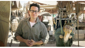 『スター・ウォーズ／エピソード7』(原題) -(C) Lucasfilm Ltd. ＆ TM. All Rights Reserved