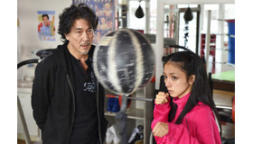 役所広司＆満島ひかり／「おやじの背中」-(C) TBS