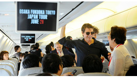 トム・クルーズ in 大阪～福岡の機内での1シーン／『オール・ユー・ニード・イズ・キル』弾丸プロモーション