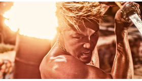 鈴木亮平（メラ役）／『TOKYO TRIBE』-(C) 2014INOUE SANTA/TOKYO TRIBE　FILM