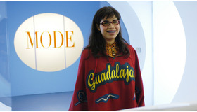 「アグリー・ベティ」　-(C) Touchstone Television