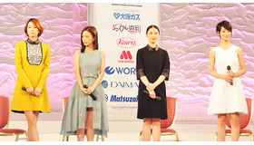 “先輩×後輩”トークで会場を沸かせた、米倉涼子＆上戸彩と武井咲＆剛力彩芽／第14回全日本国民的美少女コンテスト