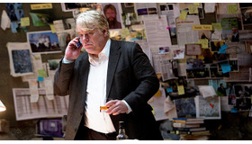 フィリップ・シーモア・ホフマン最後の主演、場面写真を一挙公開『誰よりも狙われた男』