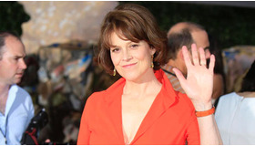 『WALL・E／ウォーリー』全米プレミアに登場したシガニー・ウィーバー