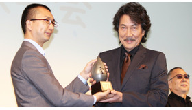 役所広司＆寺井広樹（涙活プロデューサー）／『蜩ノ記』涙活試写会