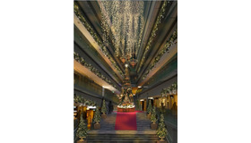 表参道ヒルズのクリスマスに巨大ジオラマツリー登場！ ノスタルジックな心温まる雰囲気を演出