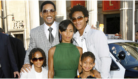 ハリウッドで一番稼いだ男、ウィル・スミスと家族　-(C) Reuters/AFLO
