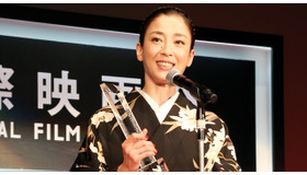 「最優秀女優賞」＆「観客賞」でW受賞を果たした、宮沢りえ『紙の月』／第27回東京国際映画祭