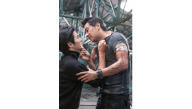 ブロマンス!?／『ポイントブランク～標的にされた男～』（C）2014 CJ E&M Corporation, All Rights Reserved