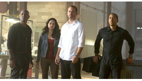 『ワイルド・スピード ＳＫＹ ＭＩＳＳＩＯＮ』　 (C) 2014 Universal Pictures