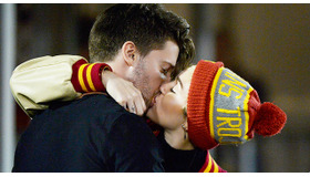 パトリック・シュワルツェネッガー＆マイリー・サイラス-(C) Getty Images