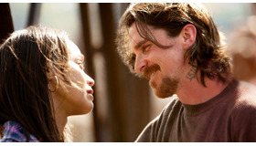 クリスチャン・ベイル主演作『ファーナス／訣別の朝』 -(C) 2013 Furnace Films, LLC All Rights Reserved.