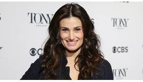 イディナ・メンゼル -(C) Getty Images