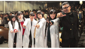 「ももいろクローバーZ」（百田夏菜子、玉井詩織、高城れに、有安杏果、佐々木彩夏）＆片山正通教授／『幕が上がる』講義 in 武蔵野美術大学