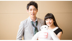 菅野美穂×小泉孝太郎『ベイマックス』／Photo：Nahoko Suzuki