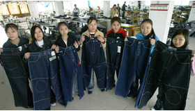 『女工哀歌 （エレジー）』 -(C) 2005 Teddy Bear Films