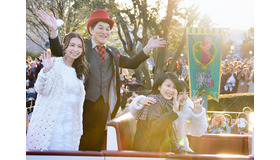 新イベント「アナとエルサのフローズンファンタジー」にサプライズ登場した、神田沙也加＆松たか子＆ピエール瀧＆May J. in 東京ディズニーランド