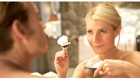 ジョアンナ（グウィネス・パルトロウ）／『チャーリー・モルデカイ　華麗なる名画の秘密』（C）2014 Lions Gate Entertainment Inc.  All Rights Reserved.