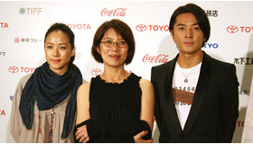 『親密』記者会見（左より）カリーナ・ラム、アイヴィ・ホー監督、イーキン・チェン