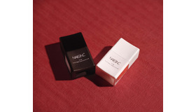 「VICTORIA,VICTORIA BECKHAM FOR NAIL INC」（4,700円／デュオセット8,400円）